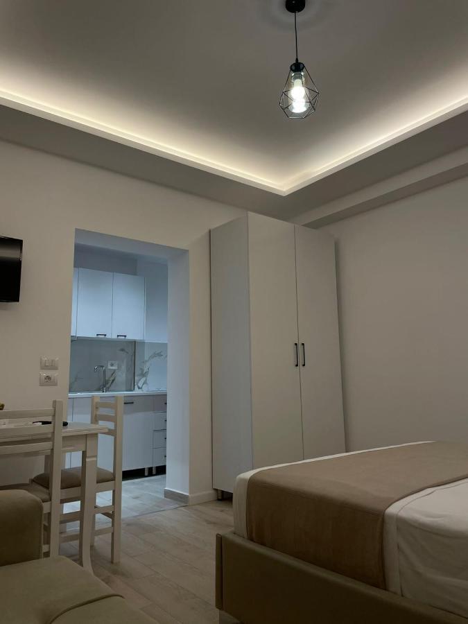 Vila Flabela Vlorë Exterior foto